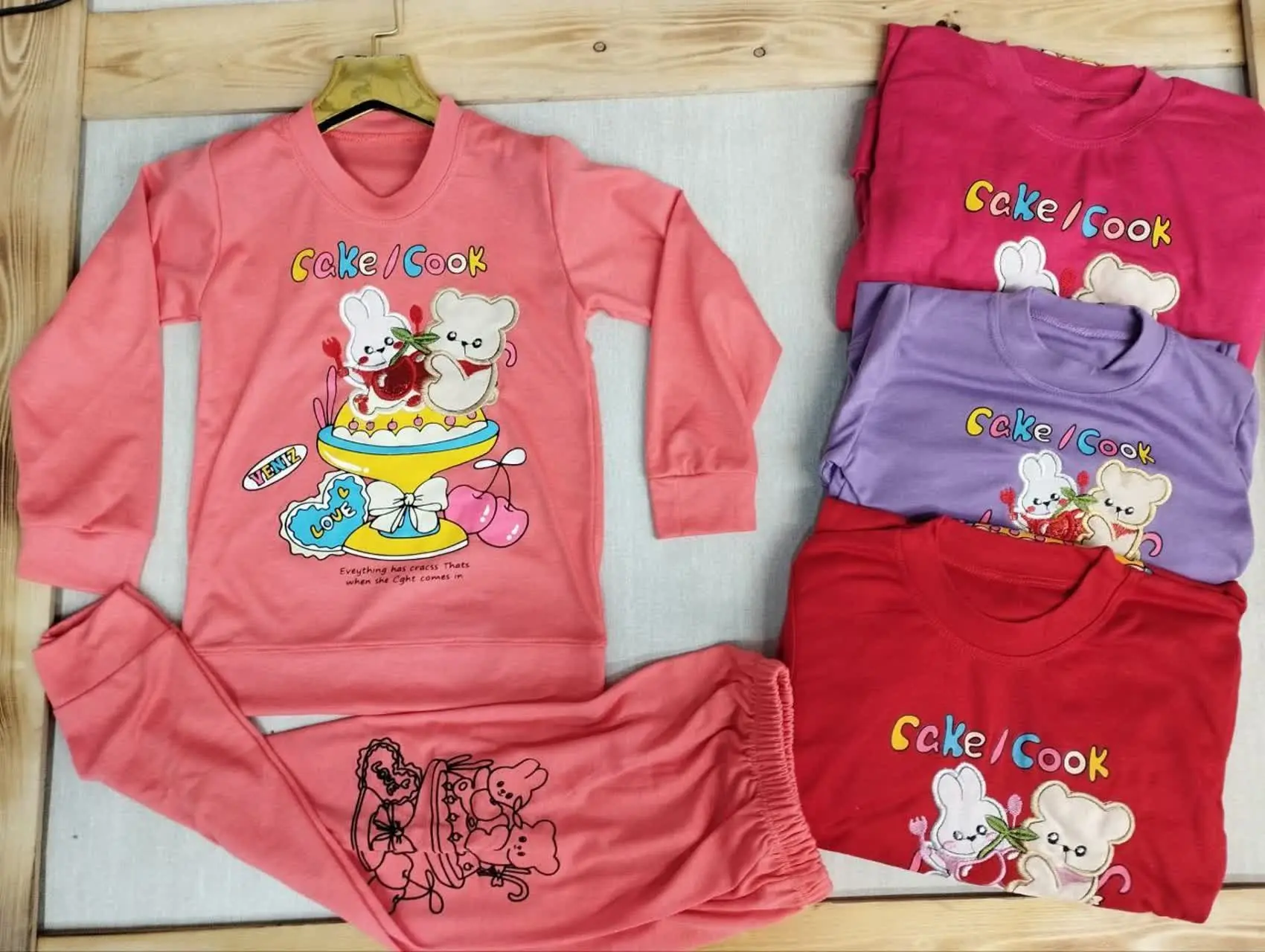 نام: خرس و خرگوش 
