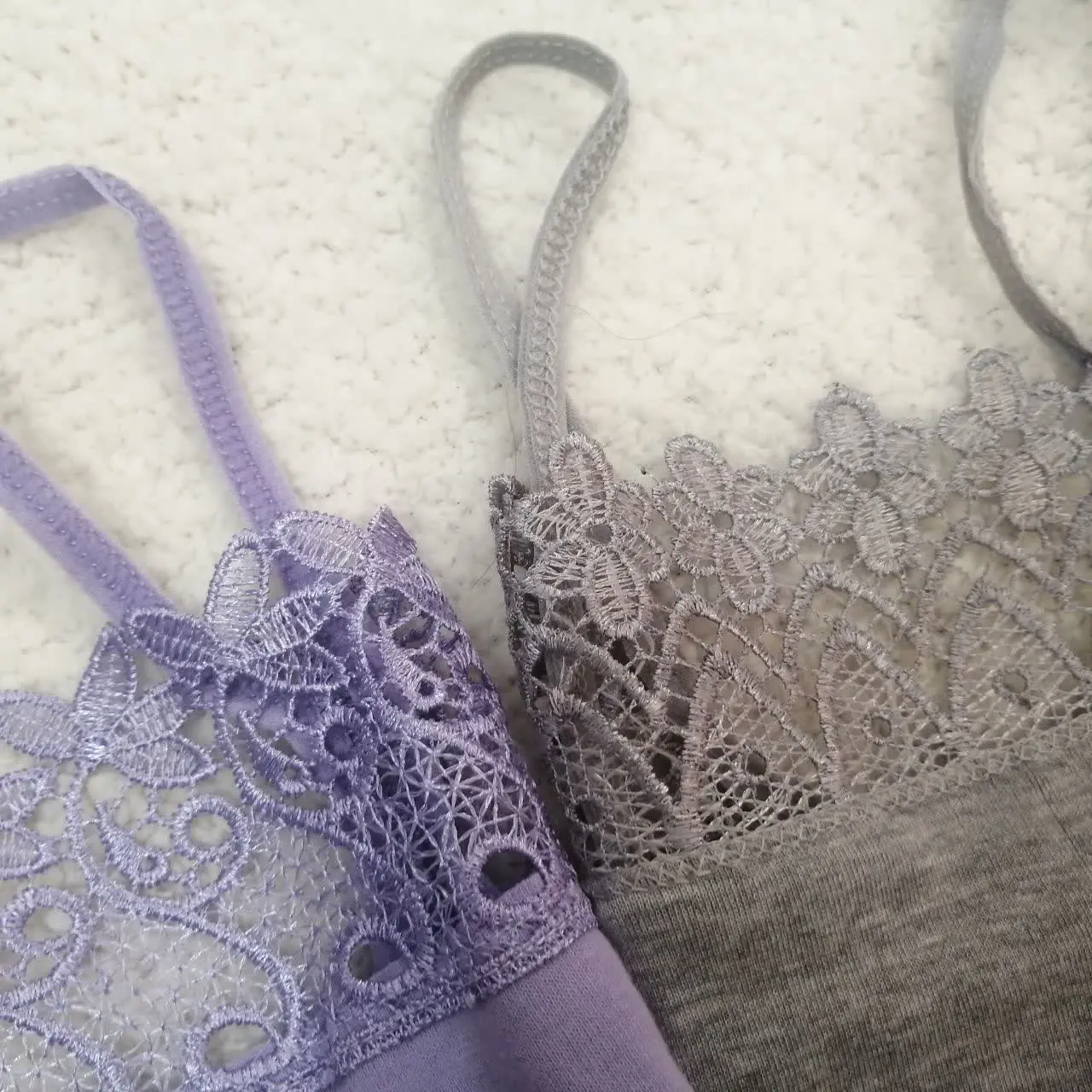 تاپ ترک زنانه
