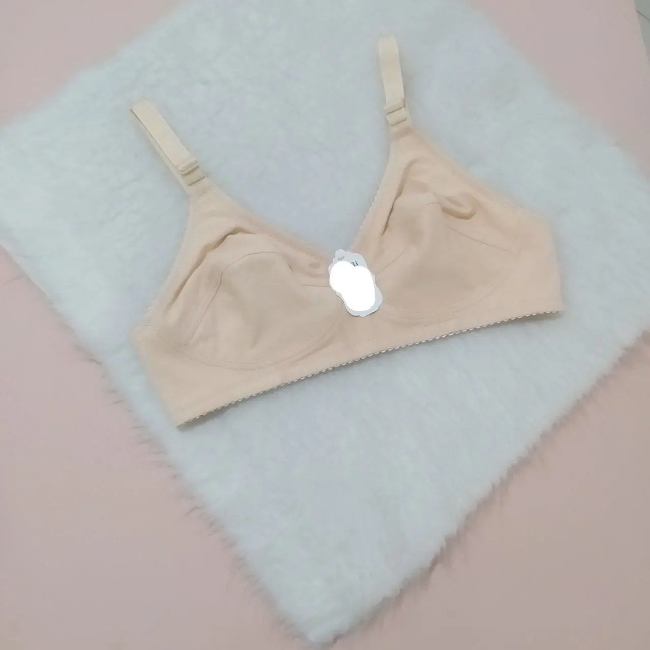 سوتین نخ پنبه کولر دار😂😍
