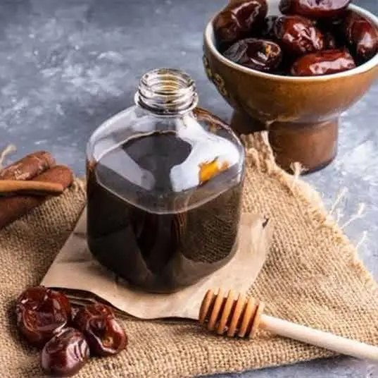 شیره خرما به دو روش حاصل میشود