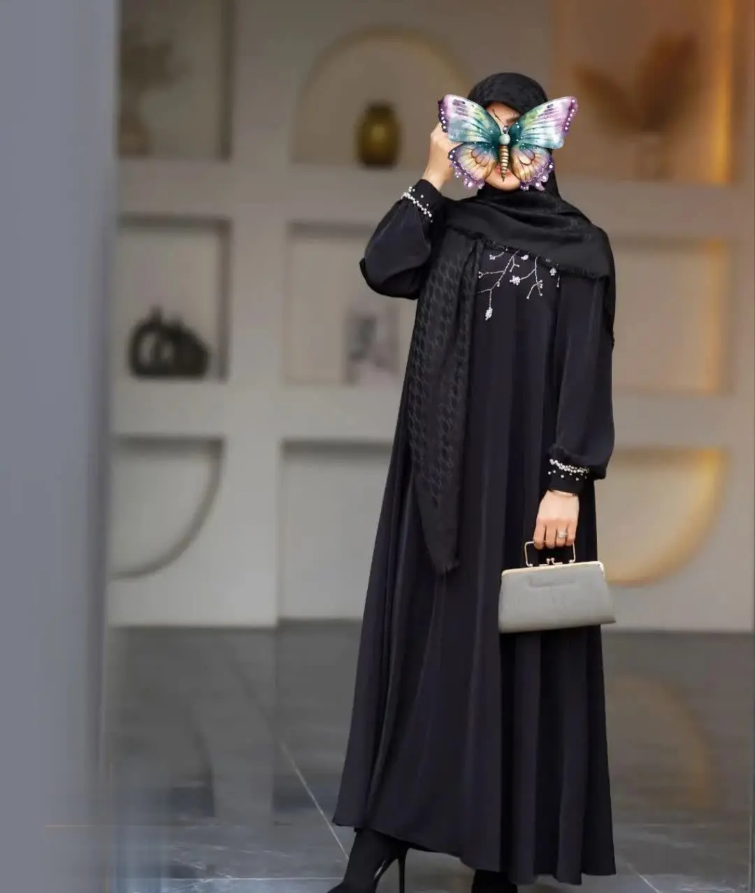 نام: عباجلوبسته پرطرفدار جواهر
