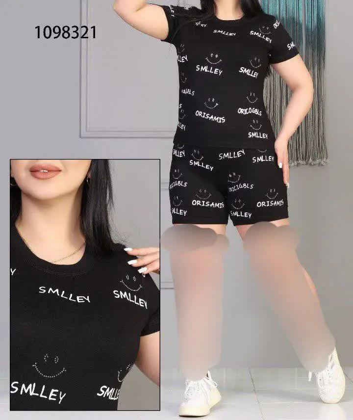 تیشرت و شورتک smile