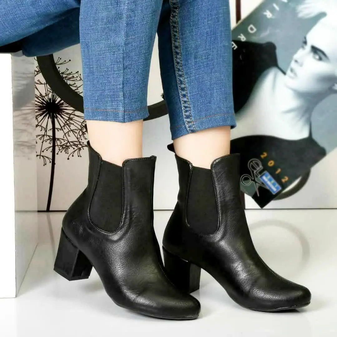 نیم بوت پاشنه دار جدیدمون