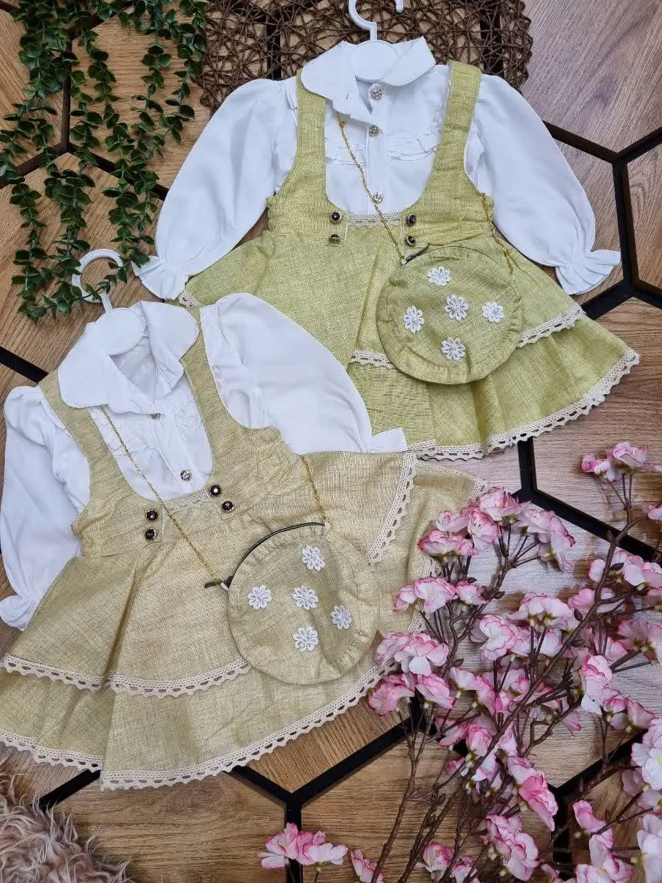 🇮🇷🧥🧶👗👚🎽👕👖👔💎
