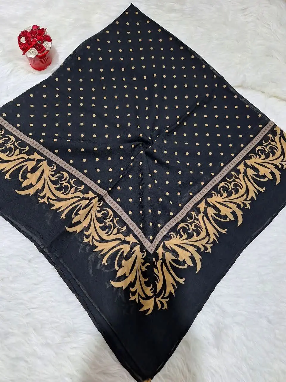 🍃 #عنوان: روسری حریرکرپ مشکی
