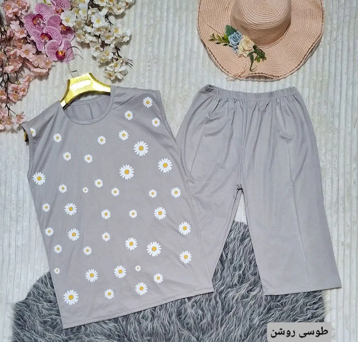 ست تاپ و شلوارک بابونه