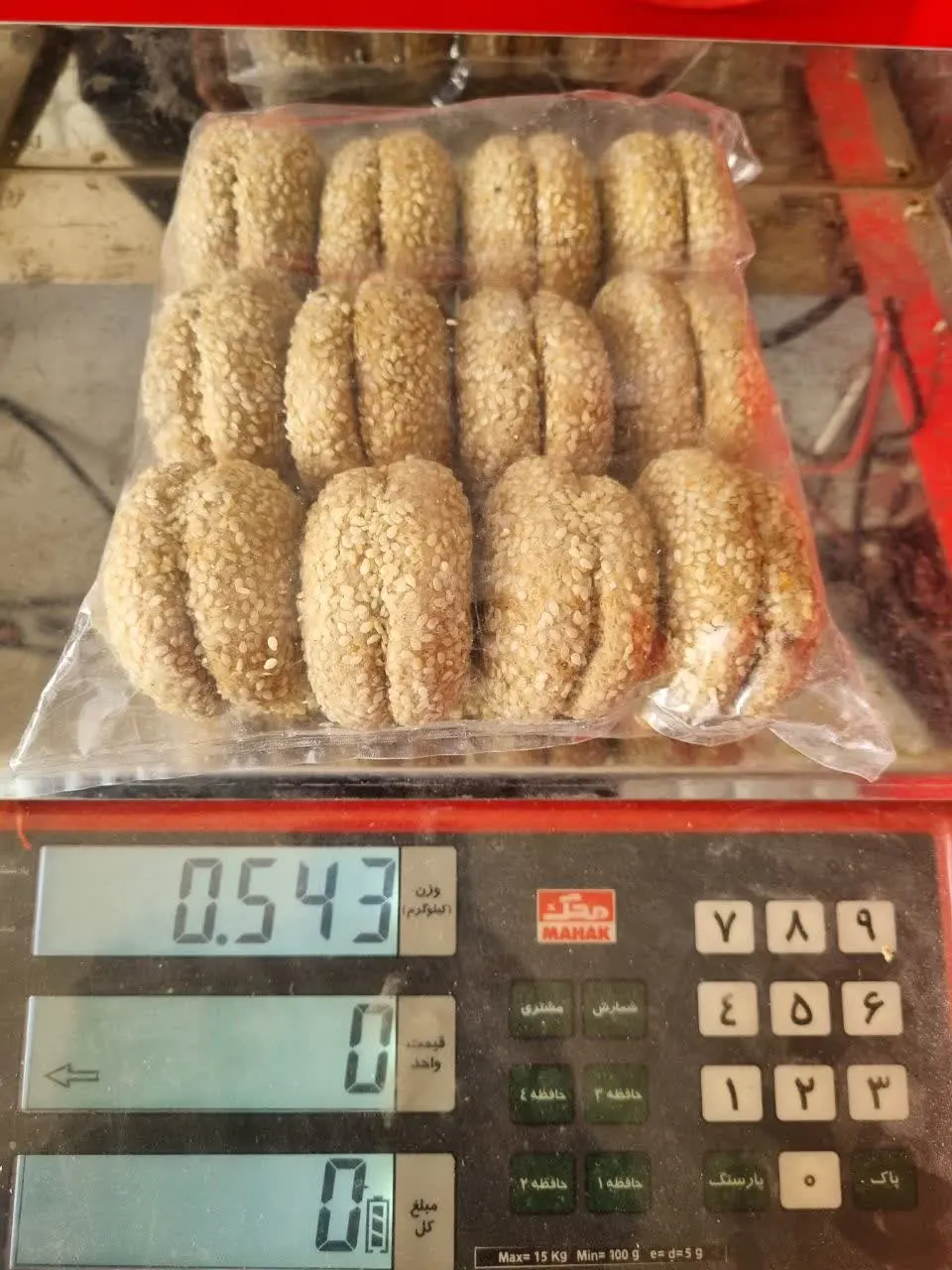 کلوچه کنجدی
