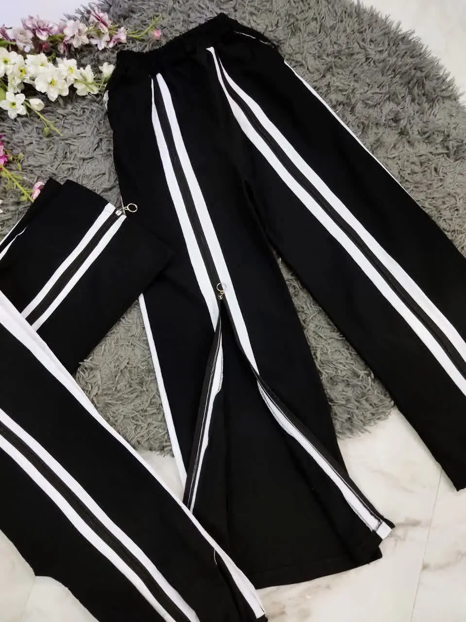 ❣نام: شلوار ساتین (جلو زیپ نوار دار) 
