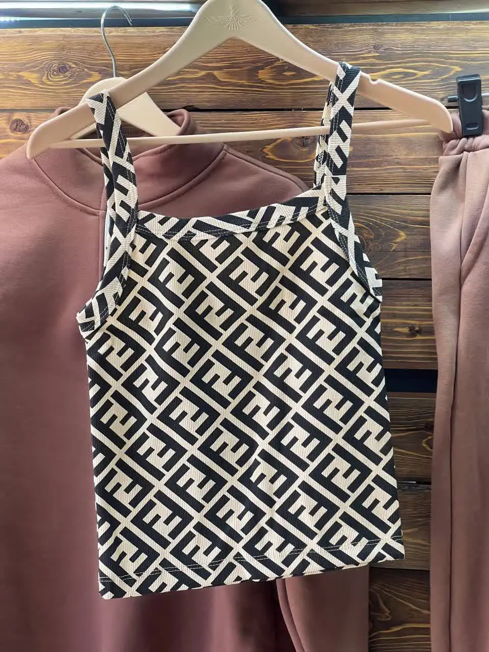 👚تاپ کراپ بندی فندی 👚