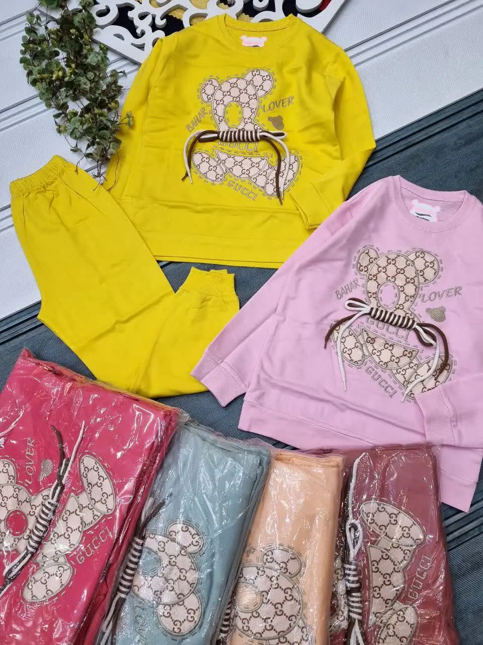 🇮🇷🧥🧶👗👚👔🎽👕👖💎
