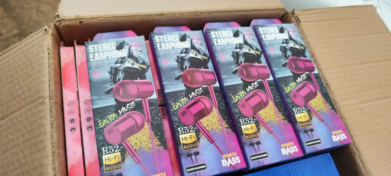 سری جدید هندزفری رنگی R۵۲