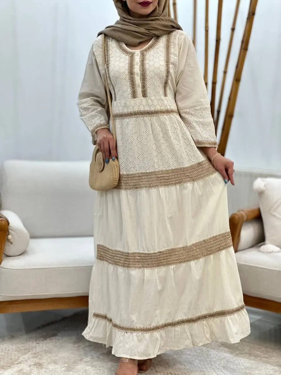 نام: ماکسی آنابلا
