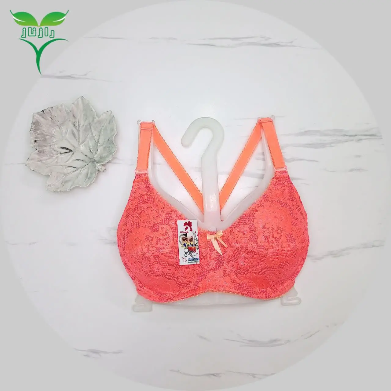 ۵و۶ تا رنگ مختلف داره