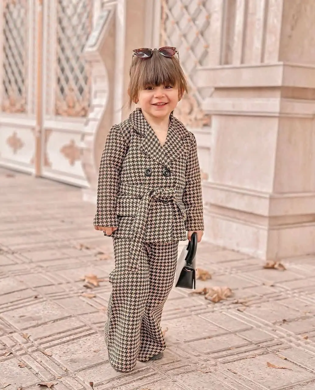 کار پیش فروش به هیچ عنوان کنسلی نداریم 
