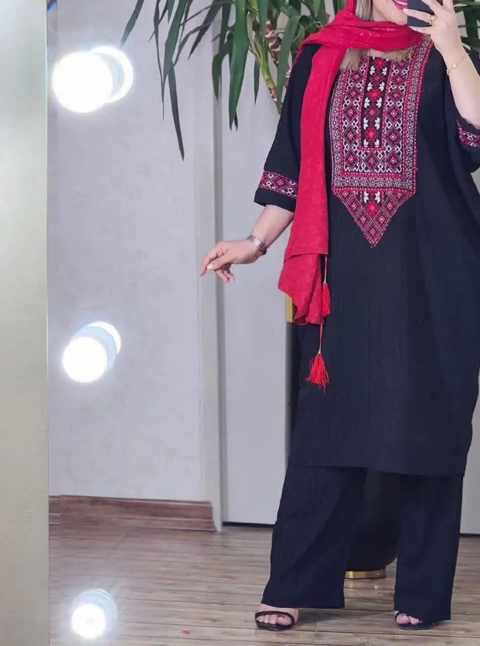 نام: ساحلی کراش پیچک
