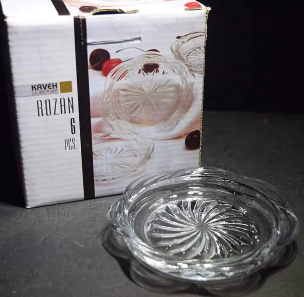 زیر لیوانی رزان
