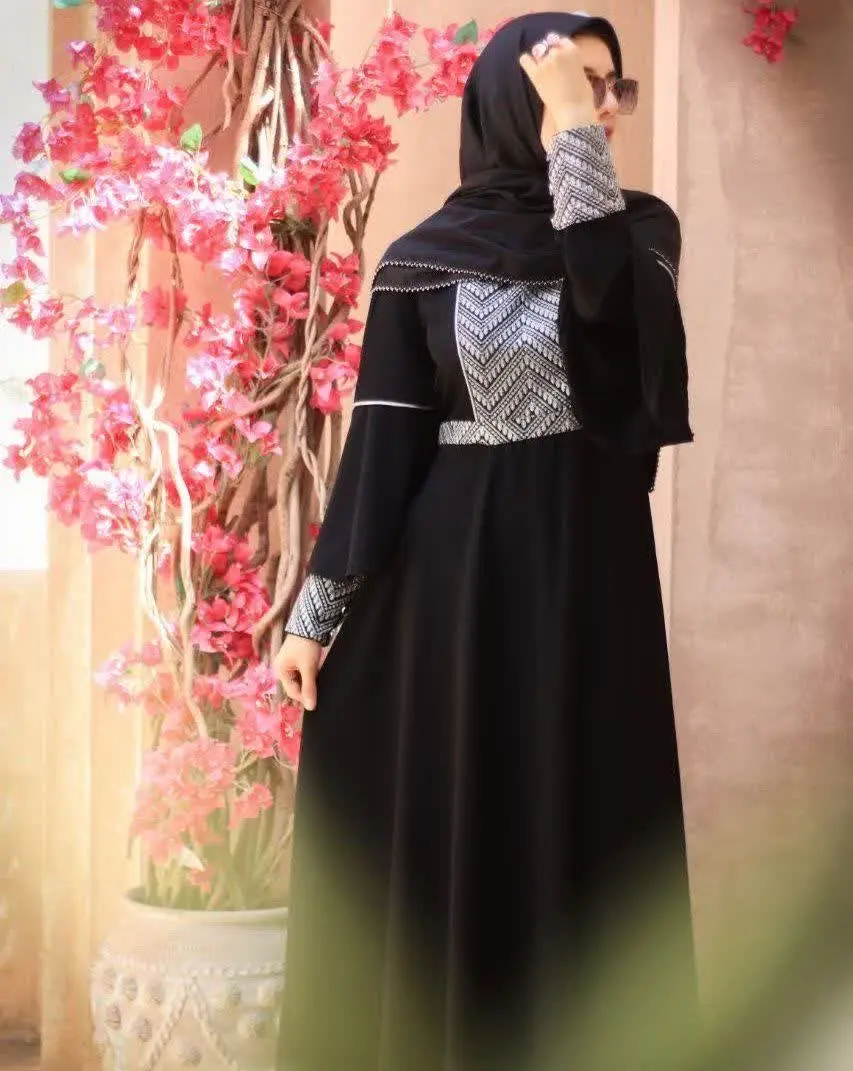 حراج همه مدل لباس زنانه و بچگانه ایرانی و خارجی ✅
