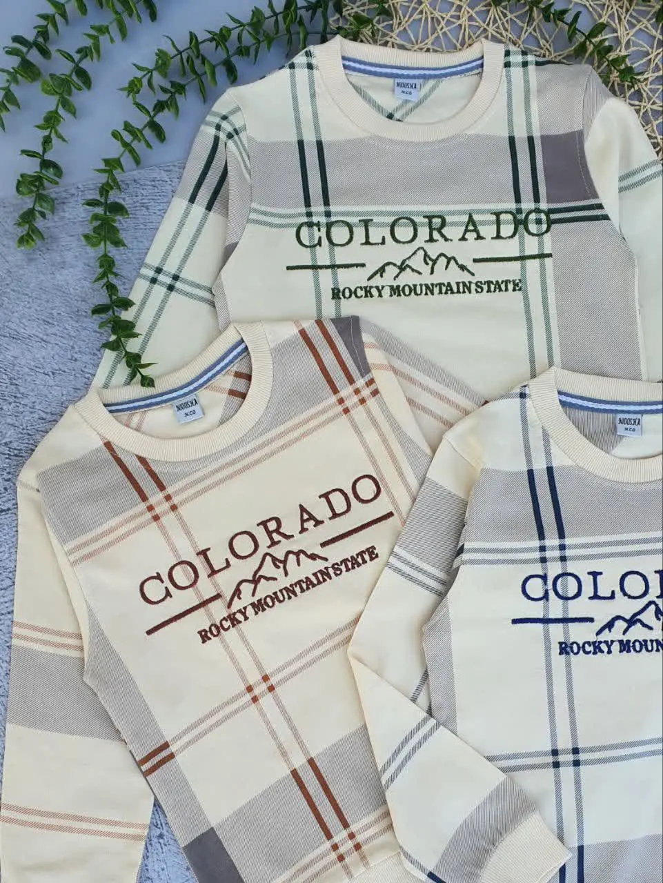 بلوز تک شیک پسرونه😍
