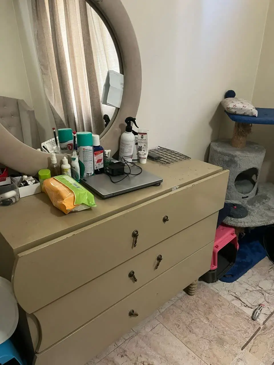 تخت با ابعاد ۱۶۰ 
