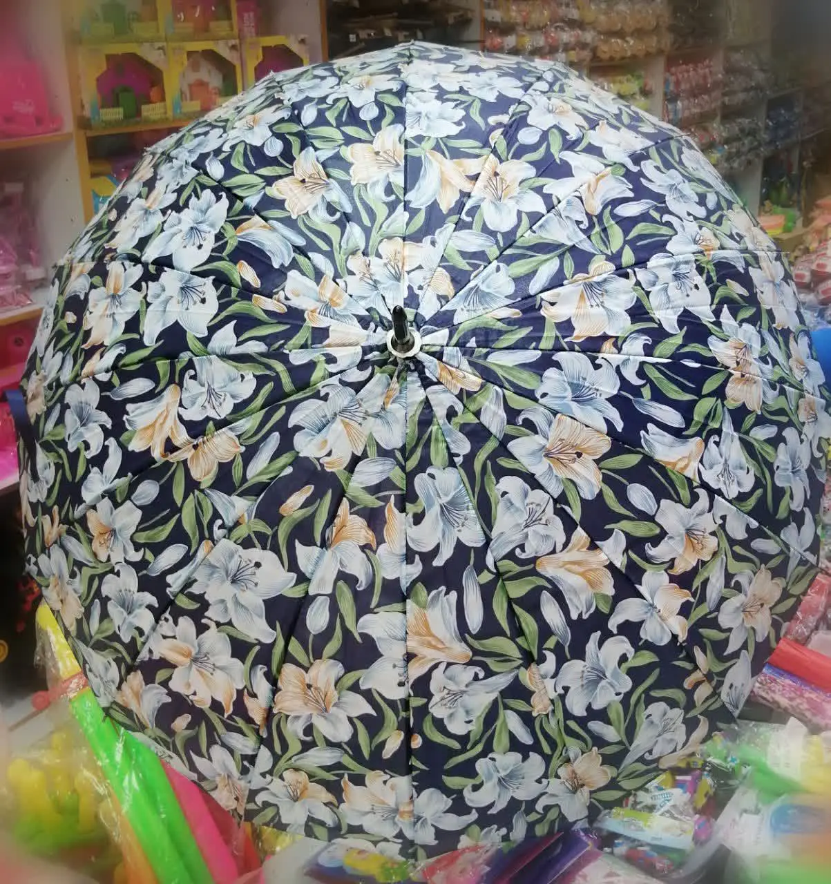 چتر زنانه دسته عصایی 
