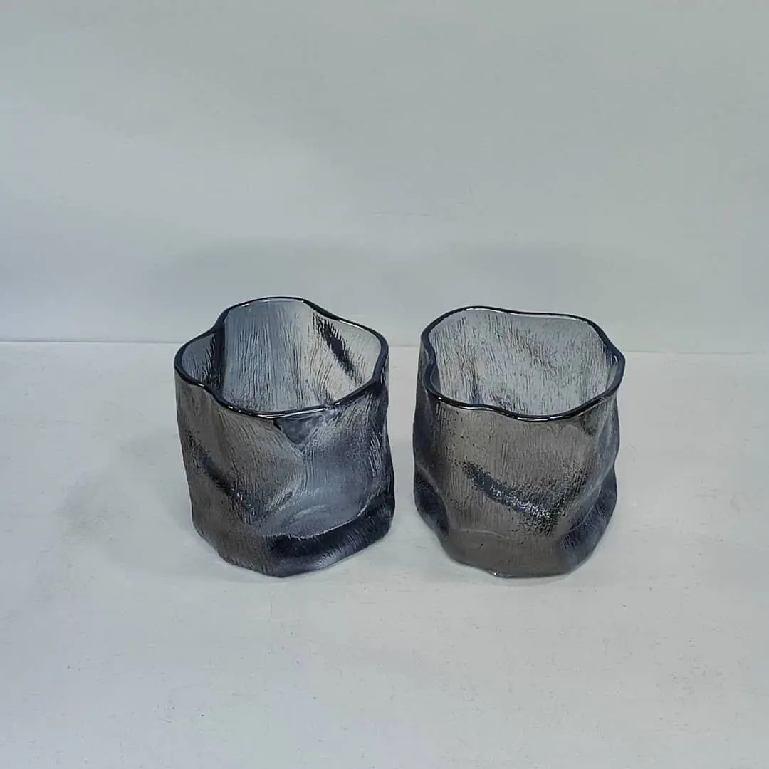 نیم لیوان طرح مچاله دودی
