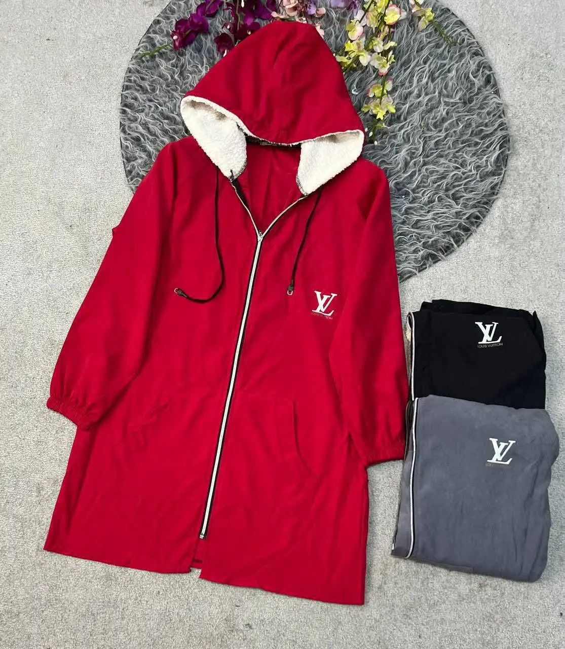 💎 نام: شومیز کلاه خزدار