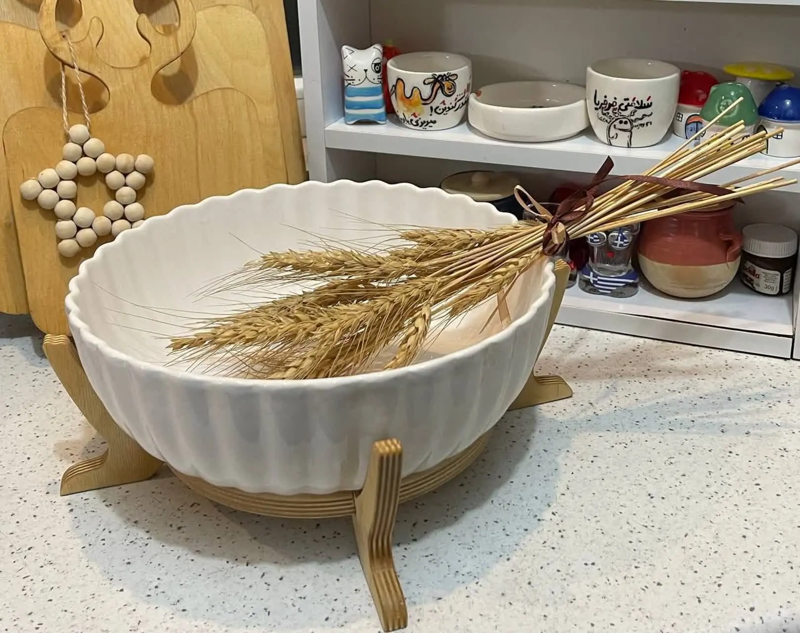 میوه خوری صدف پایه دار
