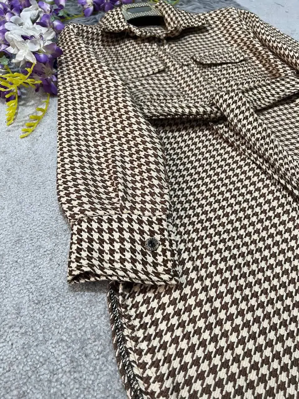 👚 نام: مانتو النا
