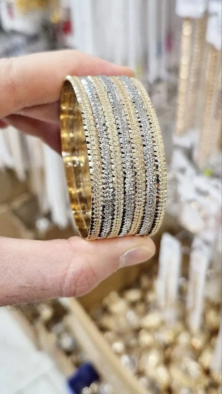 🟠کد:۱۷۵۱۹۵۲۷۰
