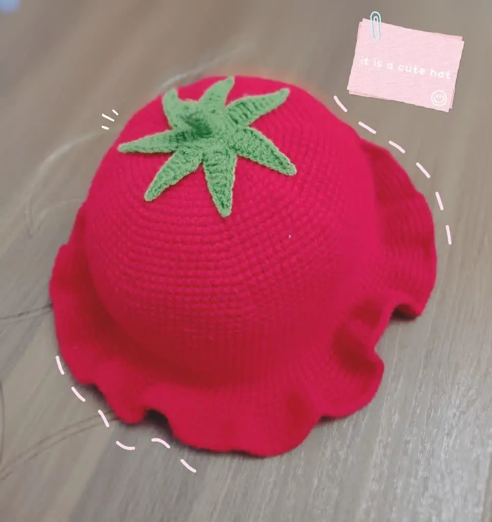 📛 اسمش کلاه توت فرنگی هست