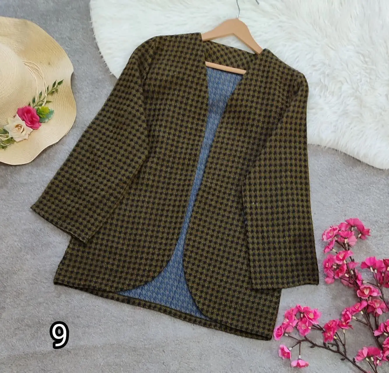 نام: مانتو کتی تافته
