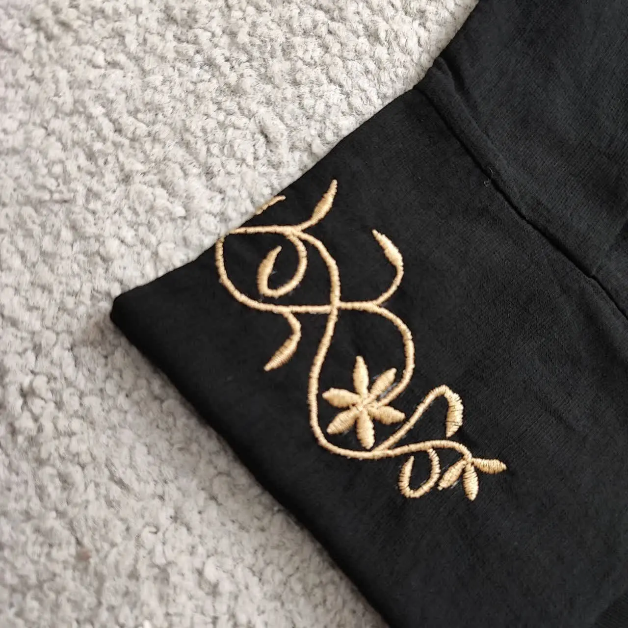 👚نام: مانتو محرمی سرنا🖤
