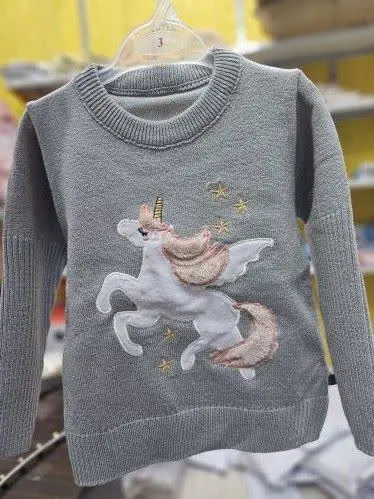 موجود سایز ۲ رنگ طوسی
