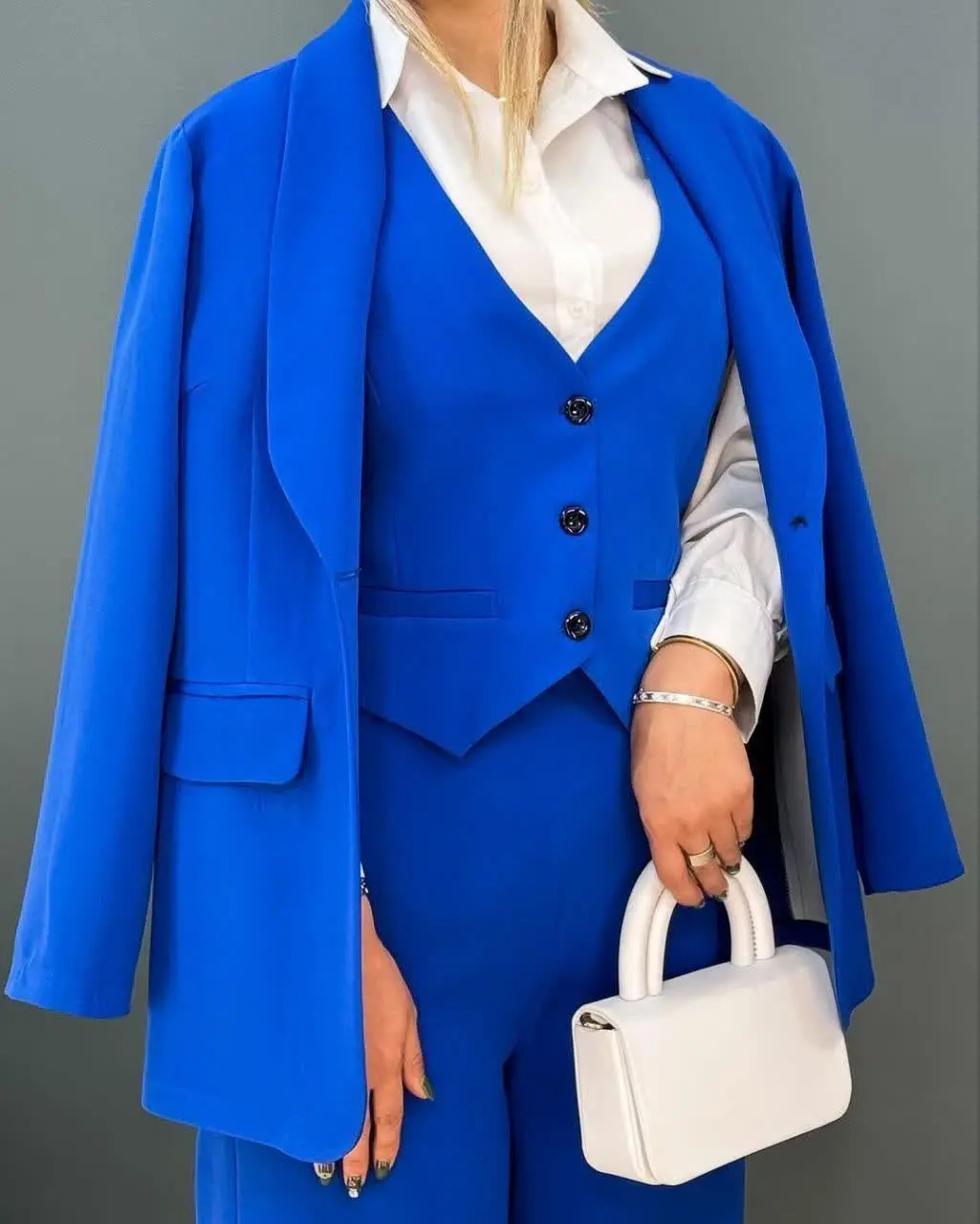 🌹نام: کت و شلوار سه تیکه ساره💥💫
