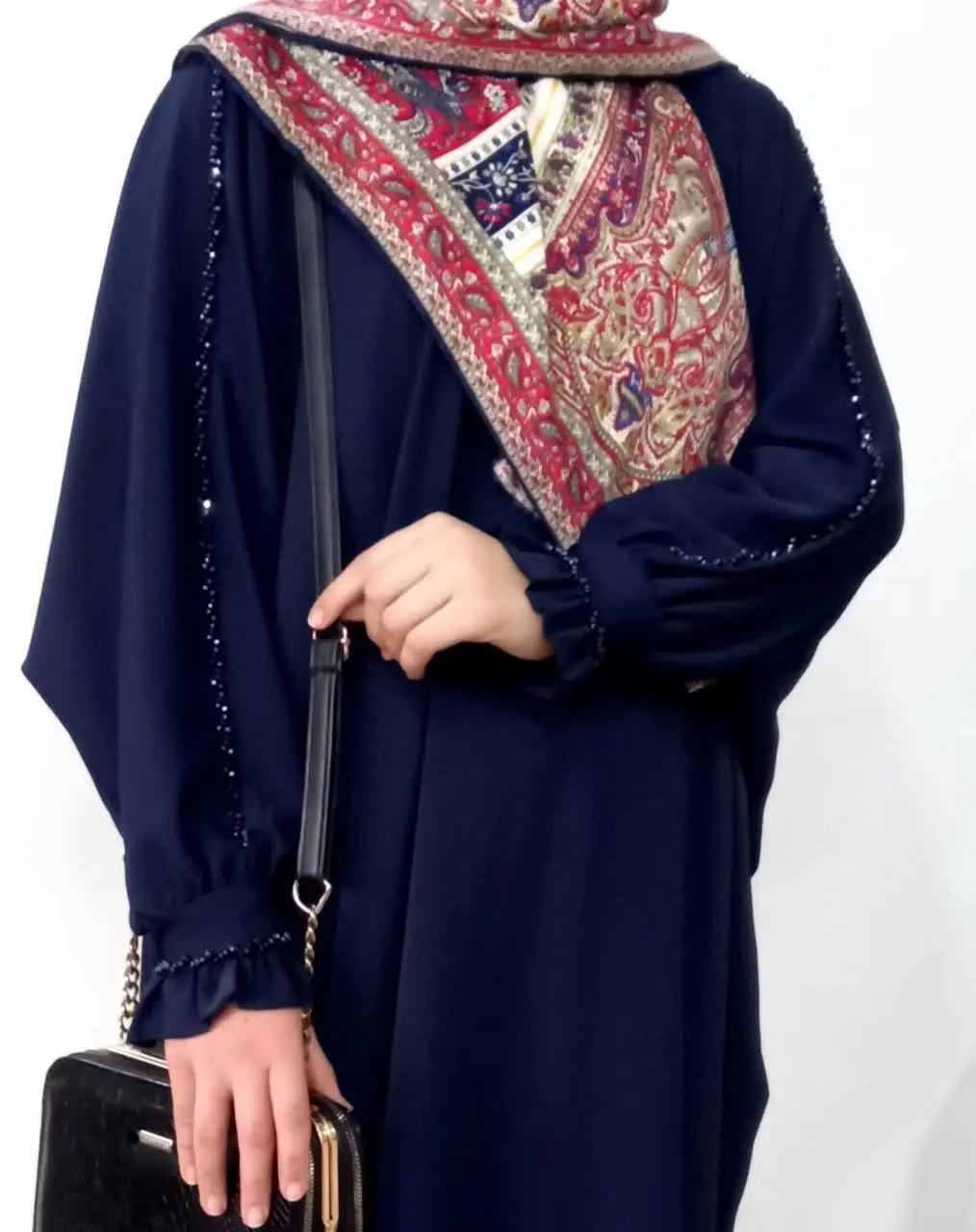 مانتو عبایی جواهر دوزی 😍😍
