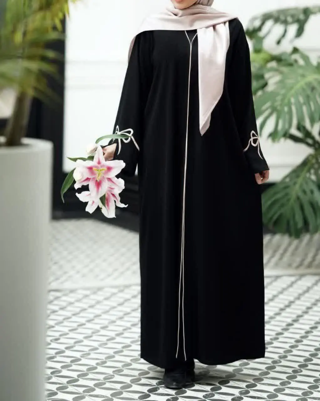 👚نام: عبا دلارا
