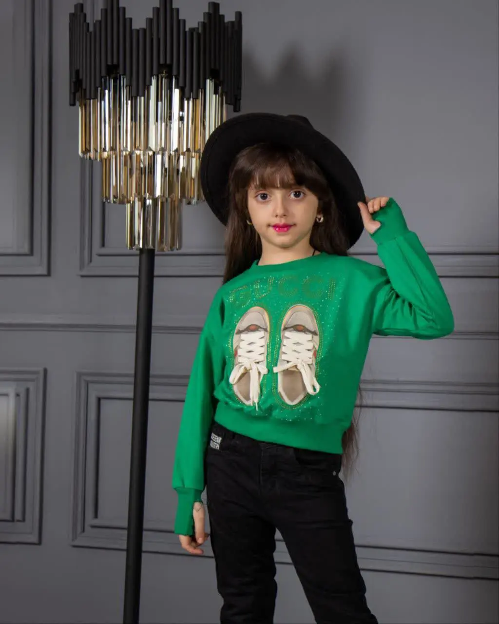👫بلوز دخترانه طرح کفش برجسته👫
