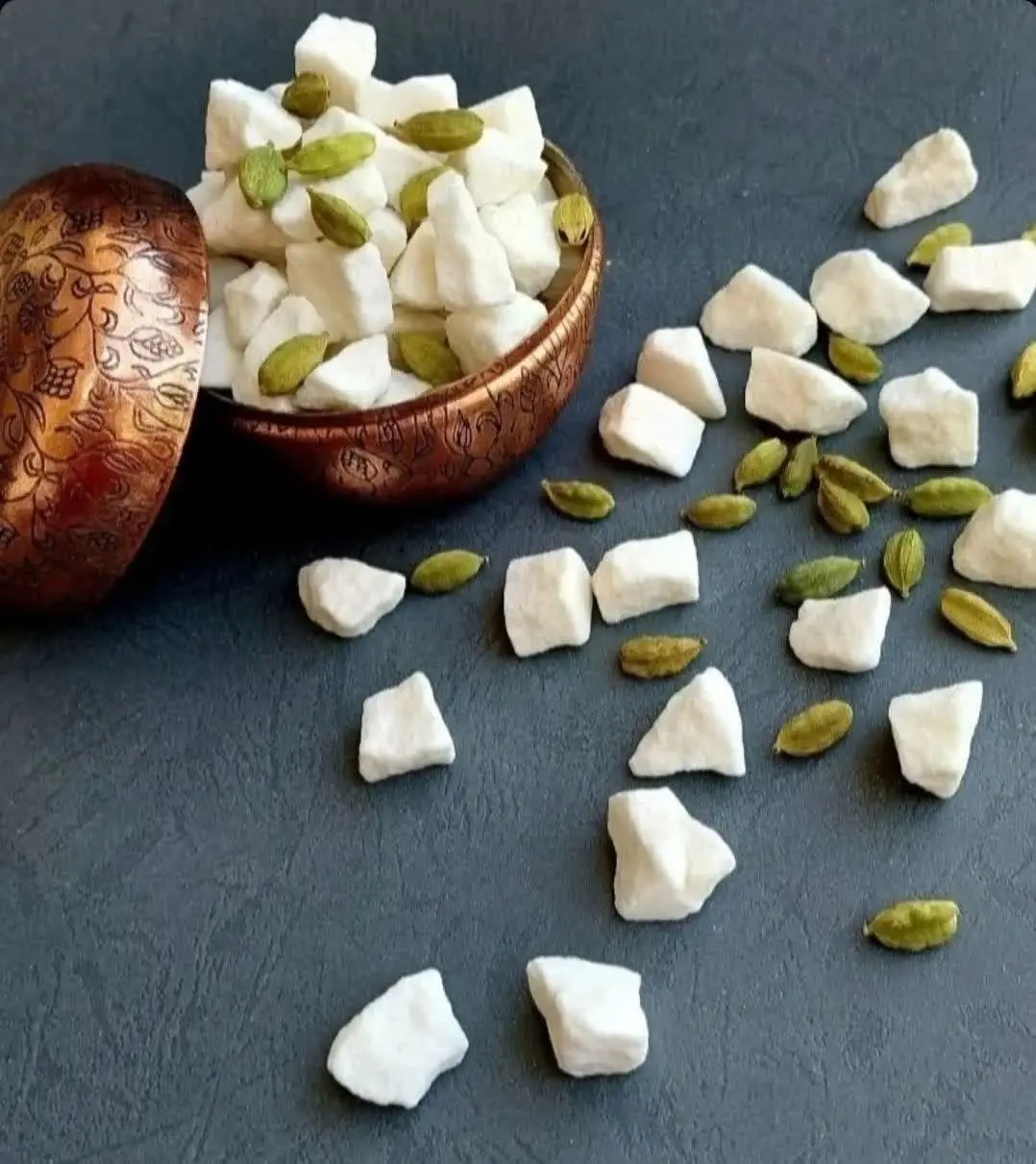 سفارش قند در بسته‌های ۳کیلو به بالا ثبت میشود
