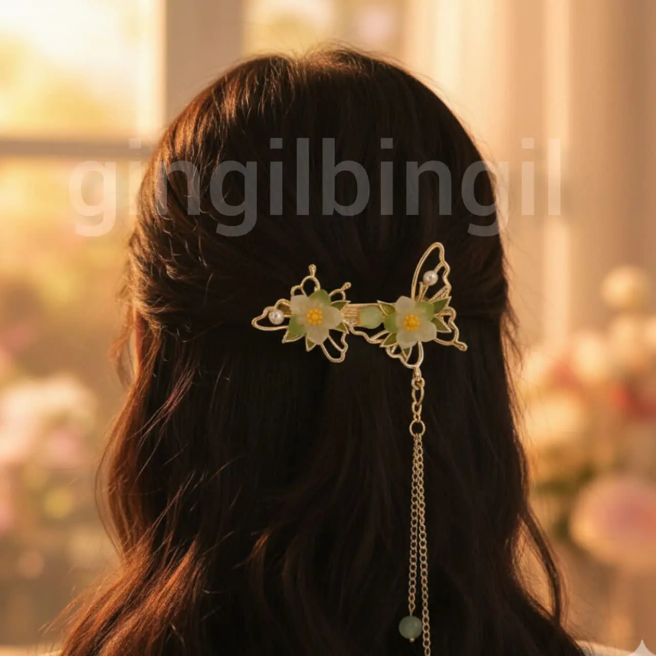 زلف بر یک سو زدی تا غرق مهت...