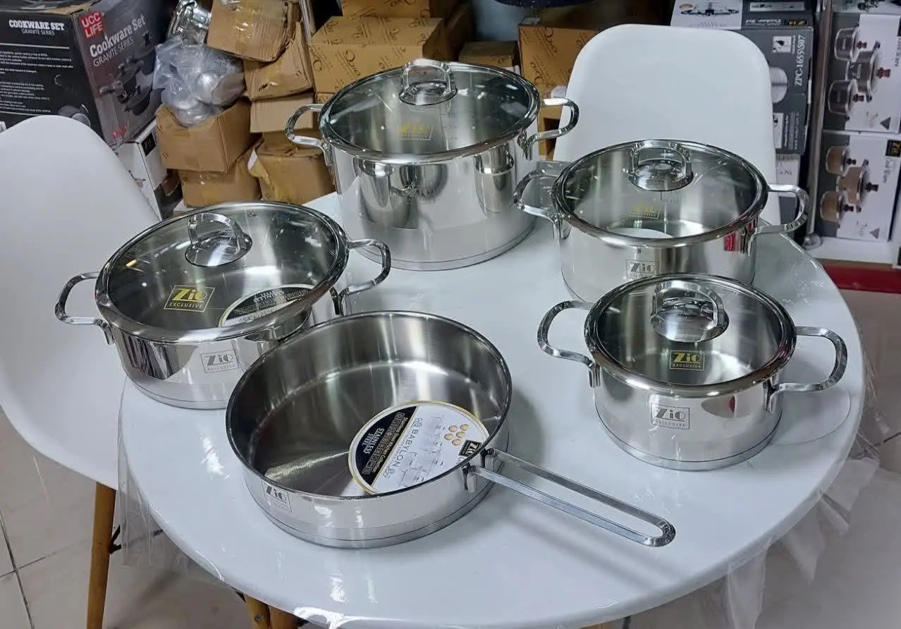 سرویس قابلمه ۹پارچه استیل 
