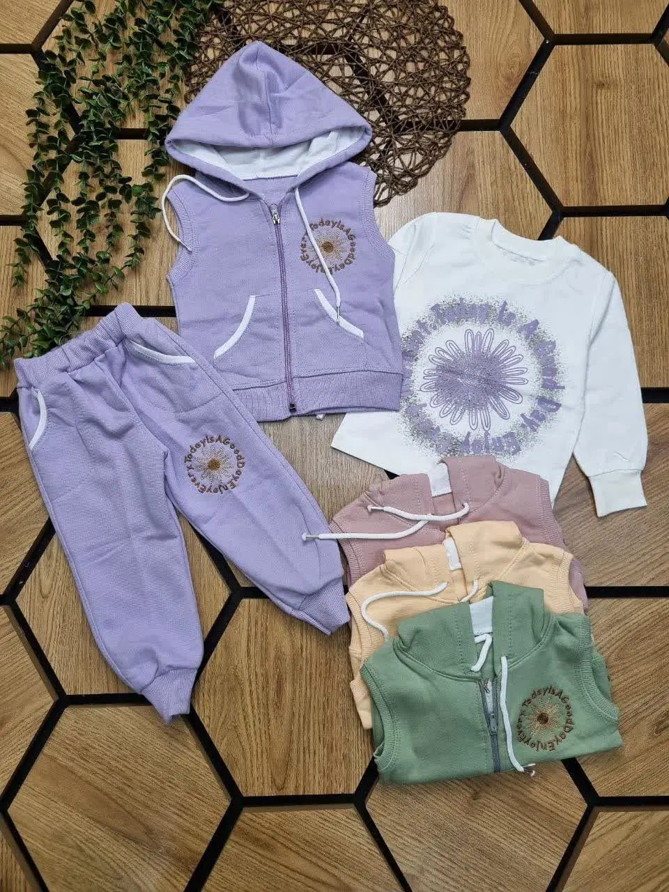 🌹۳ تیکه دخترانه👦