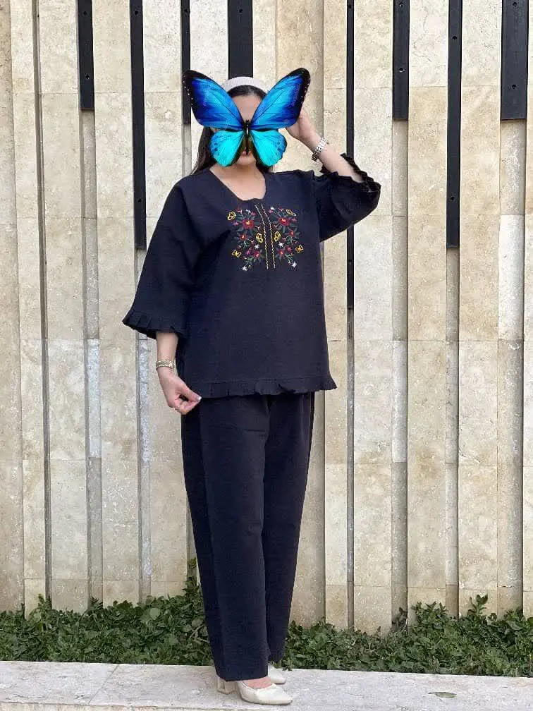 نام: ست مانتو شلوار لنین گلدوزی ۱۵۴۶
