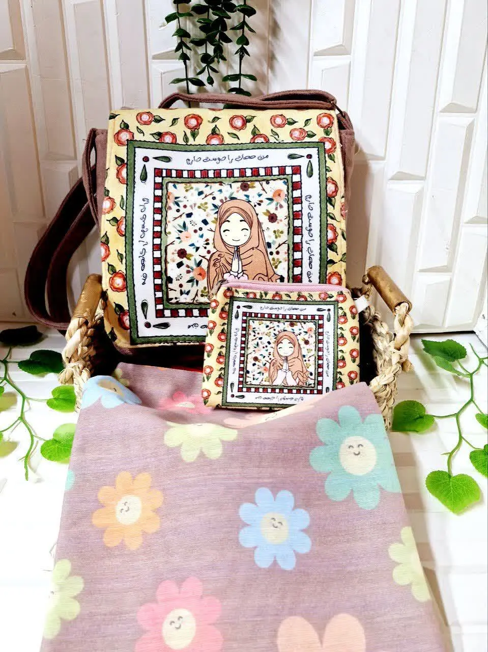 اینم ی ست زیبا برای گل دخترای نازم🌱
