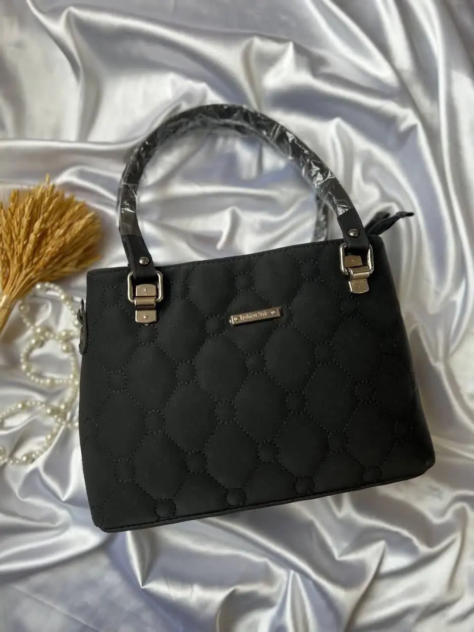 زنانه گلدوزی
