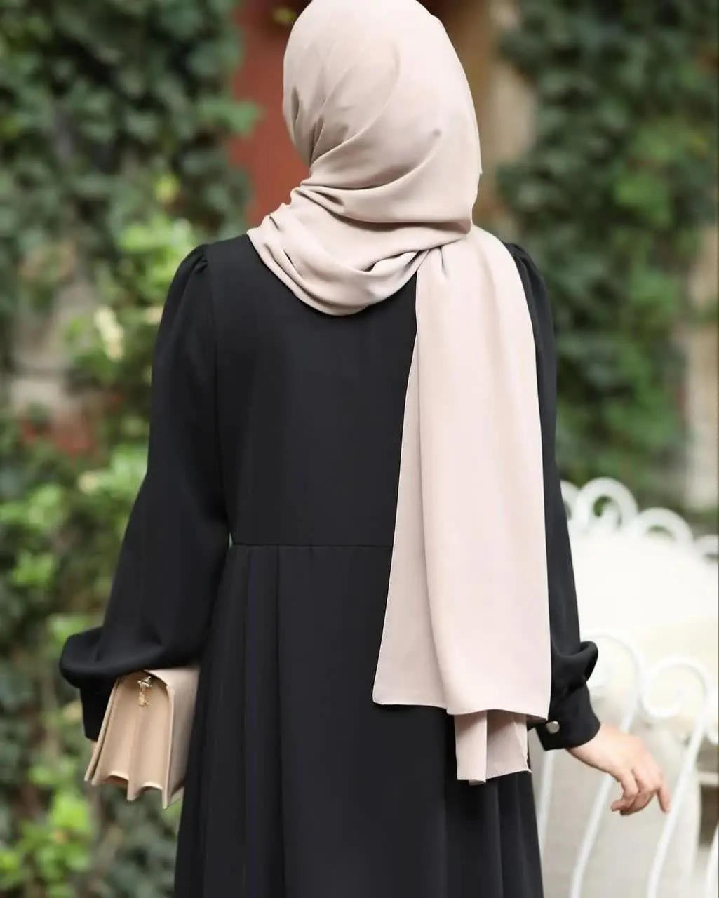 مانتو عبایی طرح هما