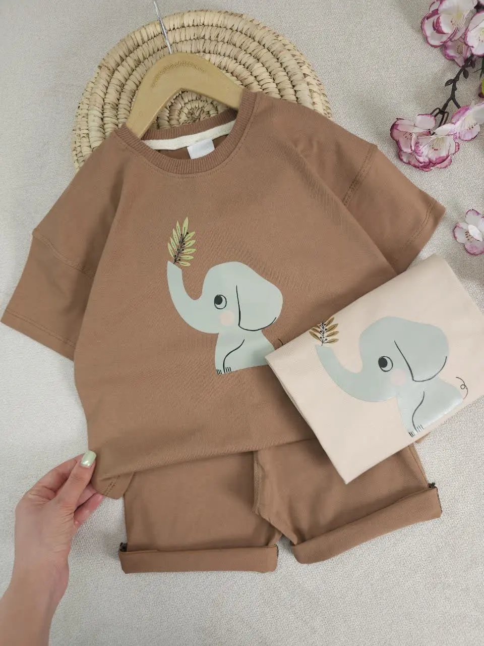 تیشرت شلوارک دخترانه فیل 
