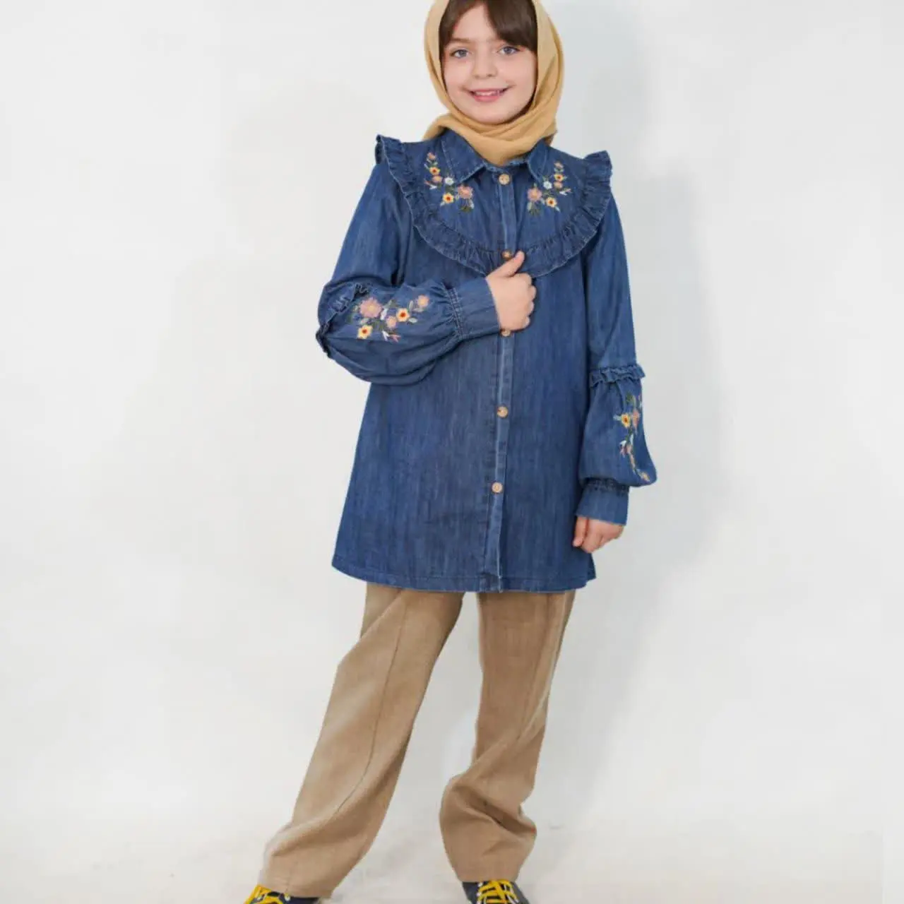 این شما و این  هم ضحی  محبو...