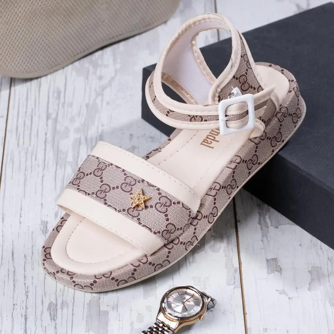 🏆صندل زنانه Goch-Light مدل ۳۱۱۱
