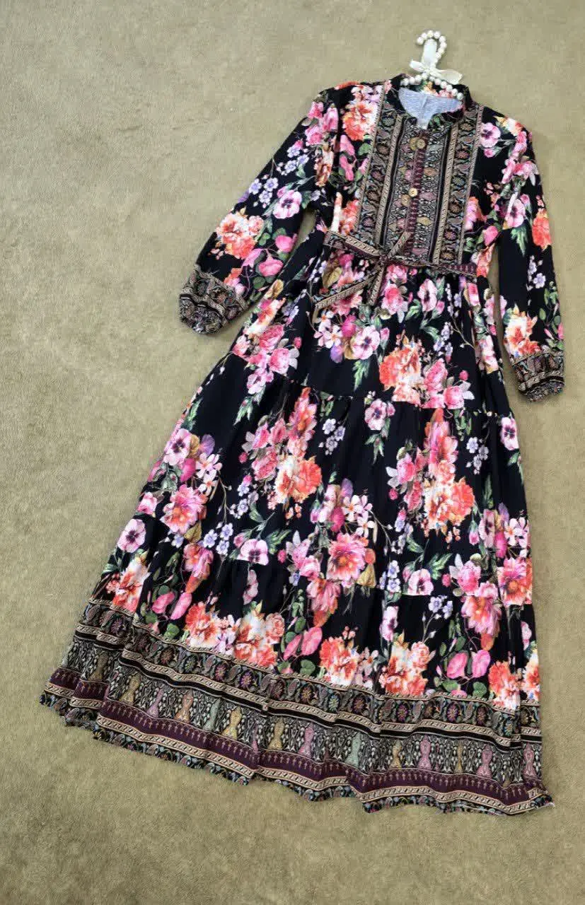 پیراهن لیلیوم با طرحای جدید شارژ شد🥰
