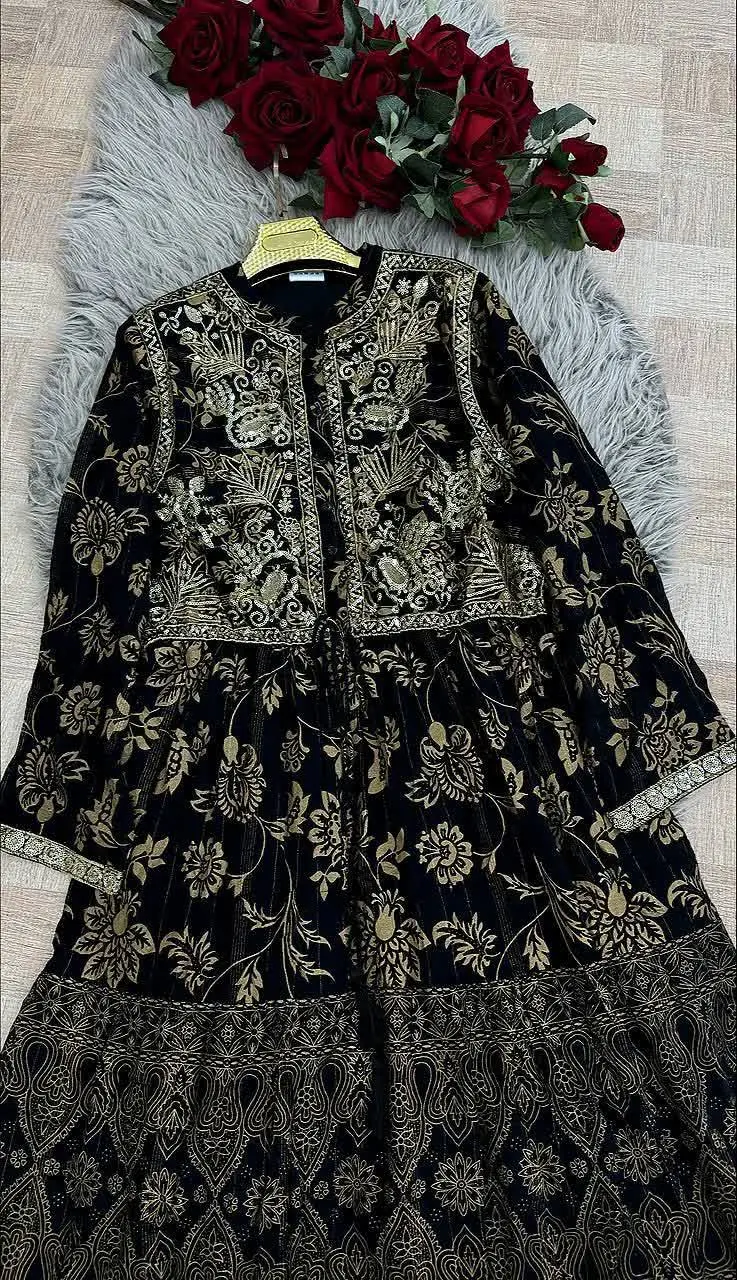 ✨نام: پیراهن پرچین 
